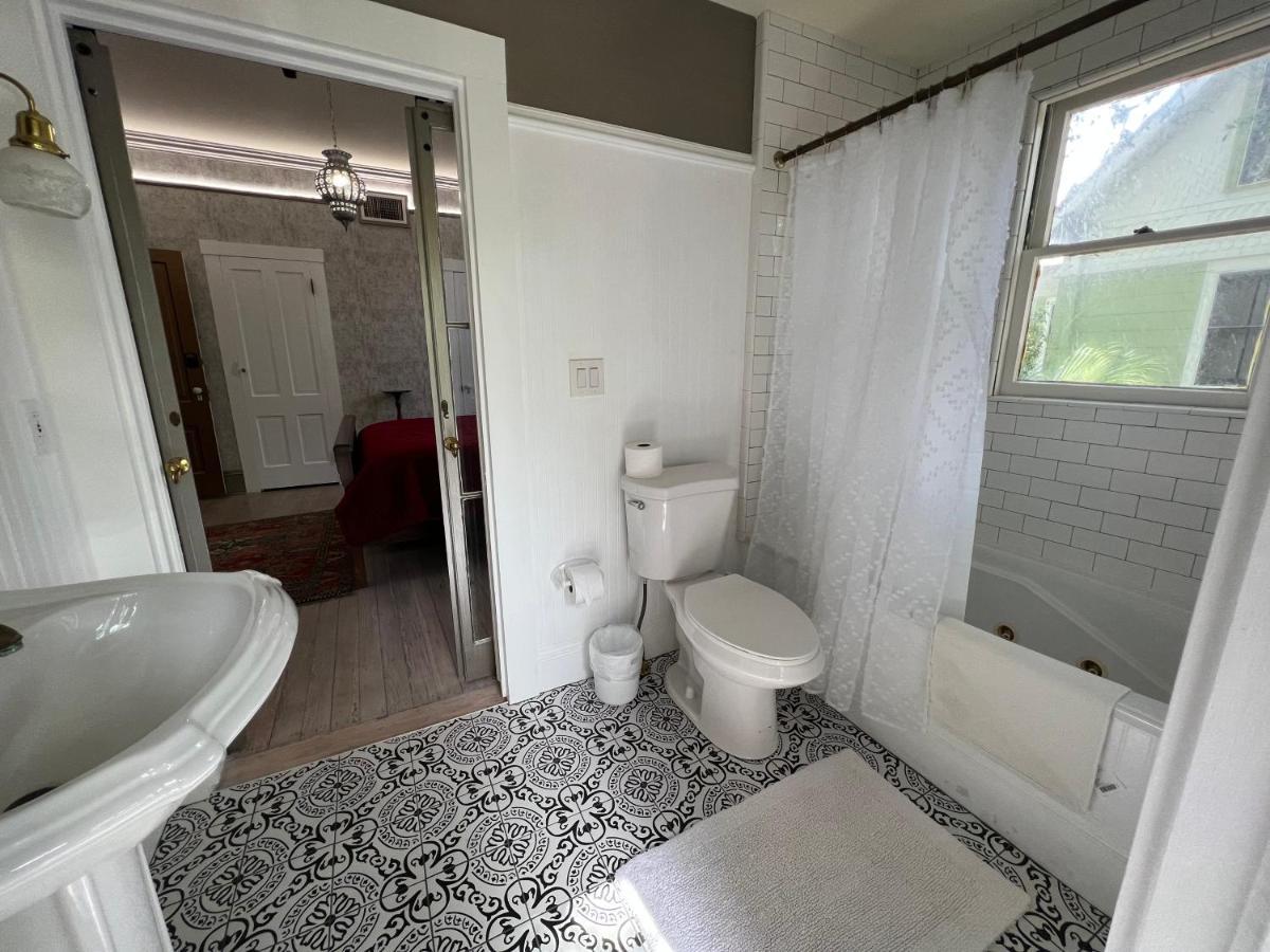 1001 Nights Historic Bed And Breakfast Adults Only St. Augustine Esterno foto